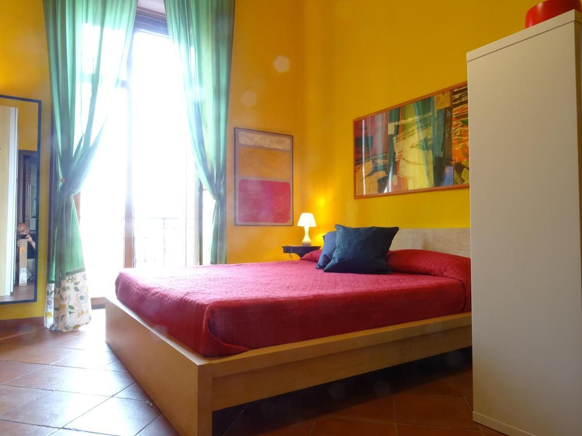 Umberto I Holiday House Неаполь Экстерьер фото